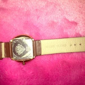 Gucci watch
